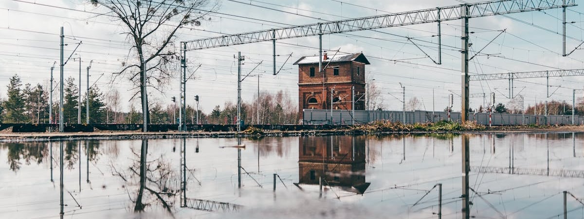 Россия закрыла три вокзала в Курской области