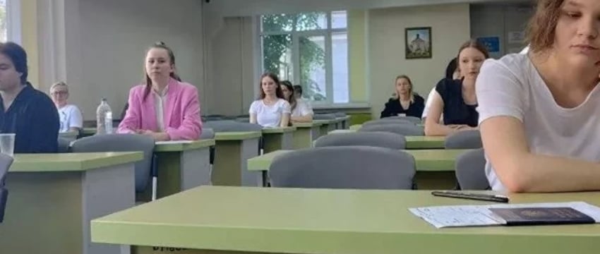 Минобразования: 64 школьника получили ноль баллов на ЦЭ