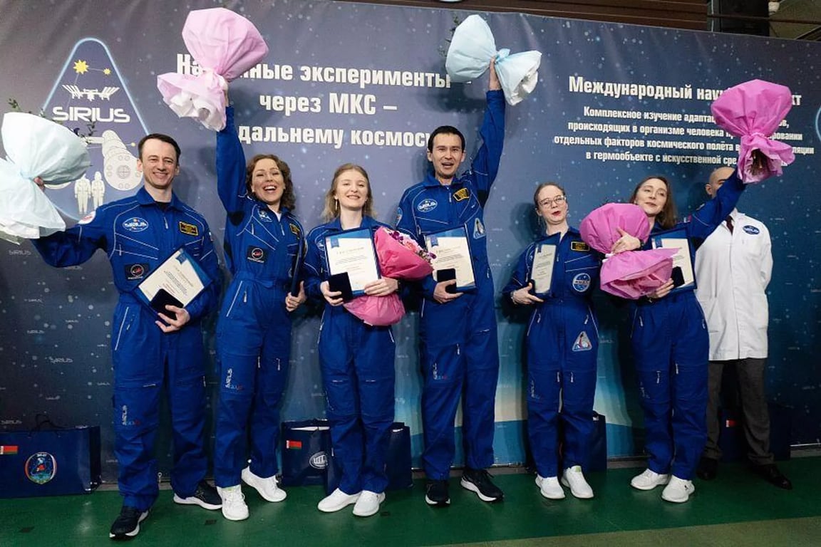 Прогулялась по кратерам и вырастила помидоры. Белоруска рассказала, как «слетала» на Луну