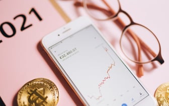 Средняя прибыль криптоинвесторов в 2024 году достигла $5482