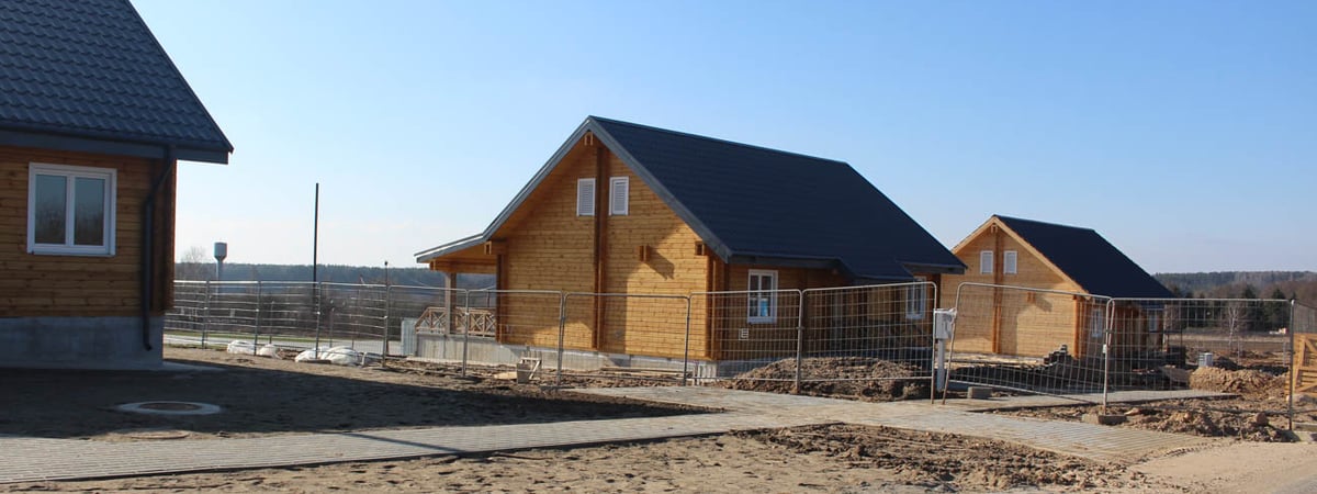 Под Гродно строят квартал частных домов — посмотрите, как он выглядит