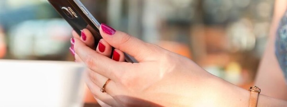 Декретница из Бреста продавала всякую несуществующую всячину через «исчезающие» объявления в сети, но прокололась из-за пригоршни симок
