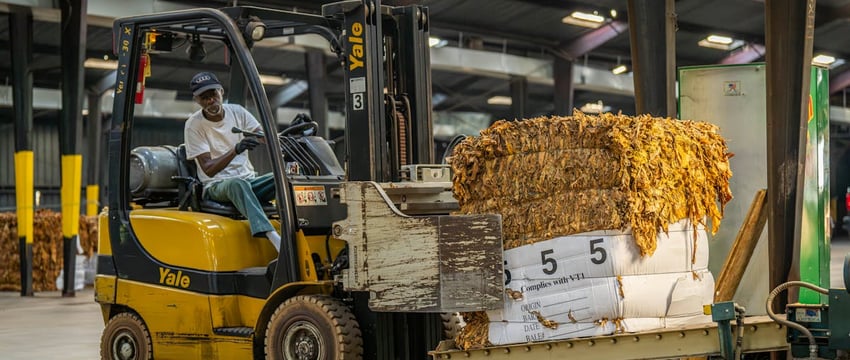 Складские помещения с рампой, помещения для производства или автосервиса сдаются в аренду в Новополоцке