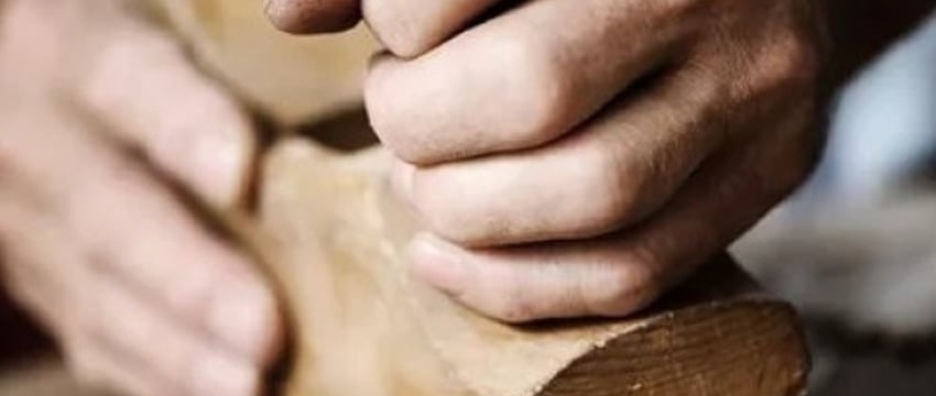 В Беларуси определили виды деятельности для ремесленников — делать свечи и мыло уже нельзя