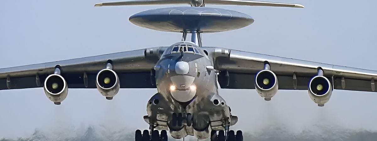 ВСУ подбили российский бомбардировщик и самолет-радиоразведчик над Азовским морем — УкрСМИ