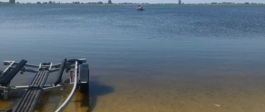 В Пинском районе отдых обернулся трагическим исходом: мужчина утонул, девочку спасли