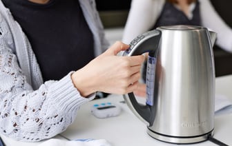 Как снизить электропотребление чайников на 10-20%? Вот что нужно делать регулярно всем белорусам — Полезно