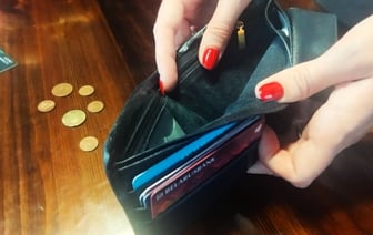 Белстат подсчитал, сколько белорусов получает меньше бюджета прожиточного минимума — Фото