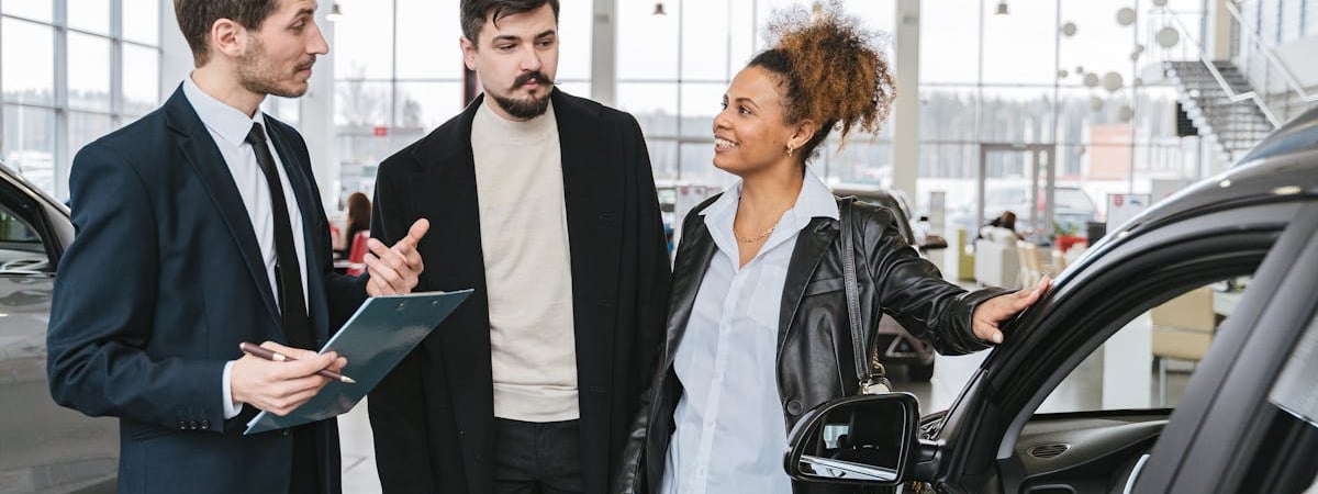 Годовые продажи автомобилей в Китае в декабре выросли на 12%