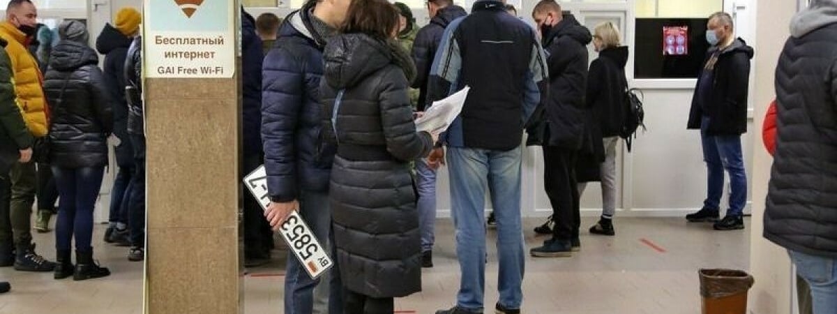 ГАИ Минска предложила водителям новую платную услугу. Кому понадобится?