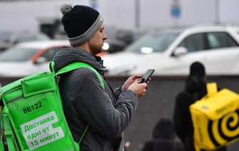 Зарплата до 8330 рублей. Минчанам с авто предложили работу курьером