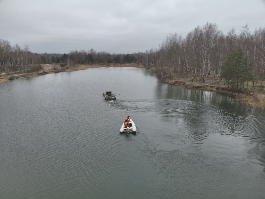 Преодоление водной преграды боевыми машинами под Брестом