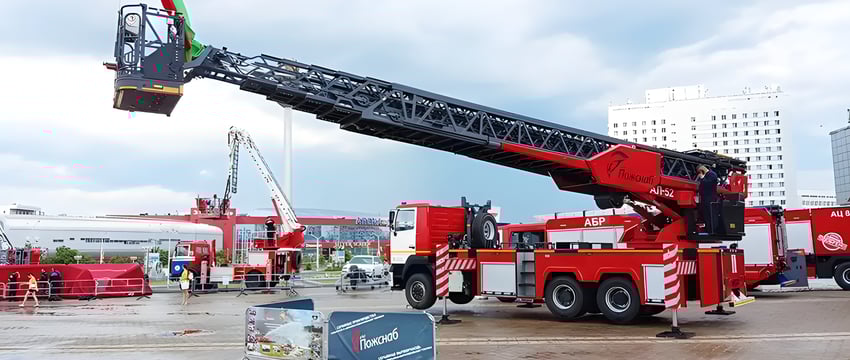 Пожарная автолестница высотой 52 м появится в Витебске. Вы не поверите, узнав цену