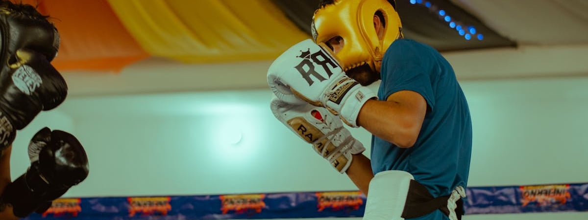 Израиль расширяет зону военных операций в секторе Газа