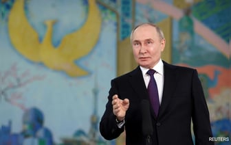 Путин заявляет, что не ожидает изменения политики США после президентских выборов.