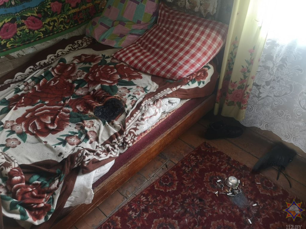 В Микашевичах мужчина получил ожоги при загорании постели