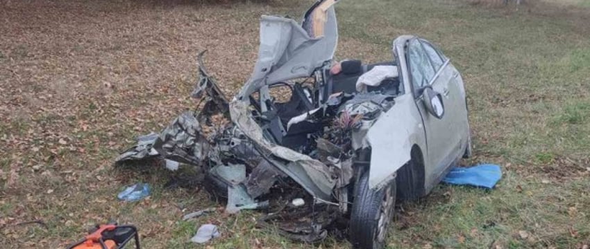 Водитель легкового автомобиля не выжил в столкновении — подробности жуткого ДТП