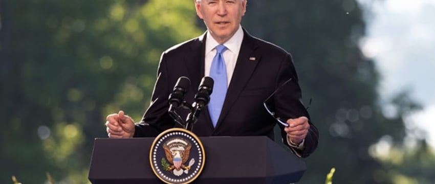 Байден призывает запретить использование оружия, использованного при нападении на Трампа.