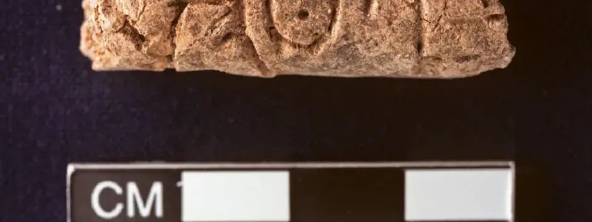 В сирийской гробнице найден древнейший в мире алфавит