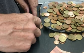 Белстат: каждый белорус ежедневно тратит около 25 рублей на покупки