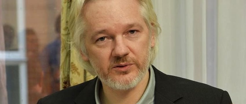 WikiLeaks сообщает, что Джулиан Ассанж вылетит в Австралию в течение нескольких часов.