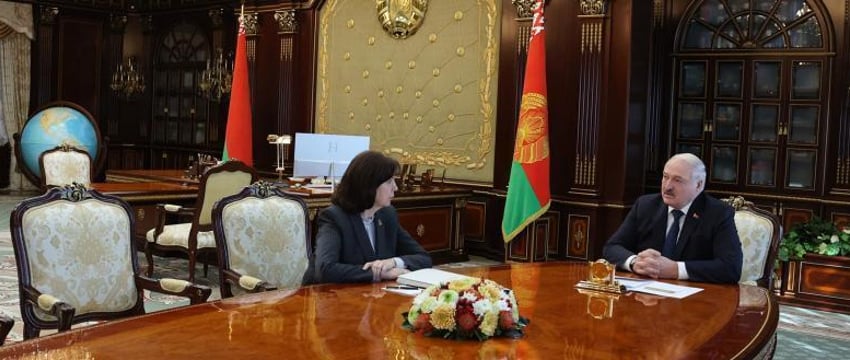 Лукашенко: депутаты сами должны определить, как жить и работать