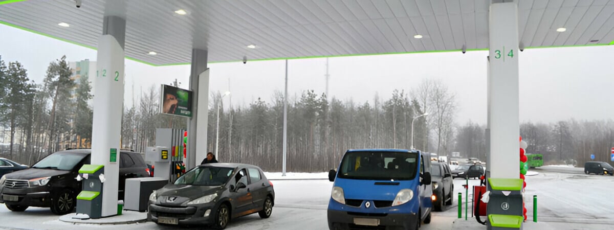 «Производство и реализация не планируются» – В Беларуси пропал один из видов бензина