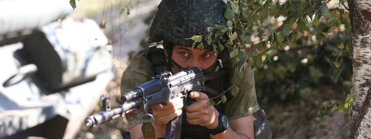 Минобороны Беларуси отправило к границе с Украиной подразделения сил спецопераций — Фото