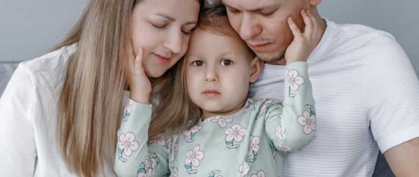 Белорусам удалось собрать почти $2 миллиона на спасительный укол для ребенка