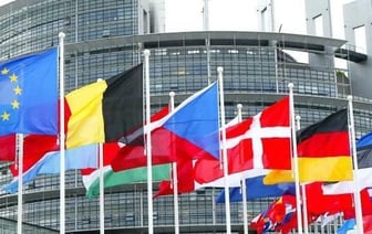 Европарламент одобрил кредит Украине на €35 млрд под доходы от активов России