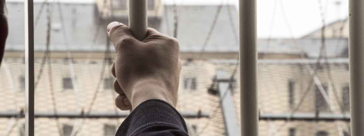 В Лиде судили 63-летнего мужчину — он позвонил в милицию и сказал, что думает о Лукашенко