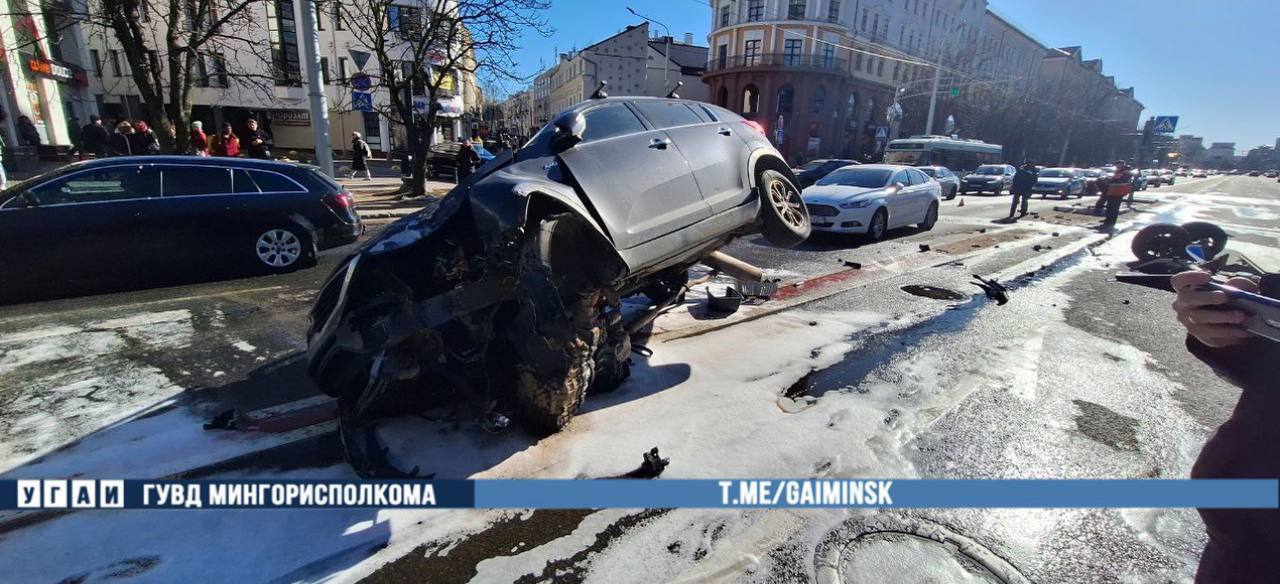 В Минске плохое самочувствие водителя привело к ДТП
