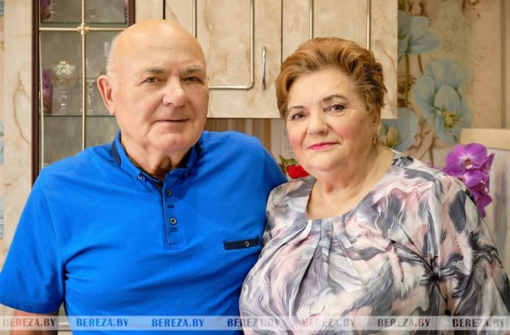 Вместе полстолетия: как прожить в браке долгую и счастливую жизнь, знает семейная пара из Березы