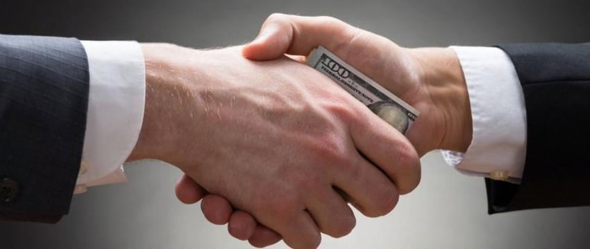 Названы самые коррумпированные сферы в Беларуси