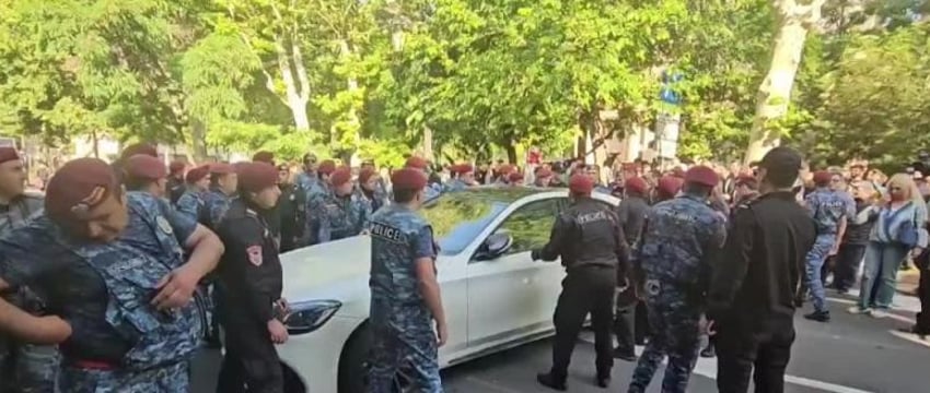 Протесты в Армении: требования и акции протеста