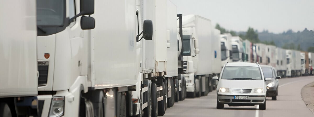 «Есть и будут» — В Литве рассказали, сколько придется ждать и «драться» в очередях на границе с Беларусью