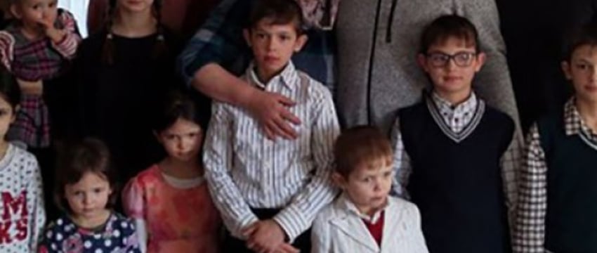 Самый многодетный отец Беларуси живет в деревне Сомино Ивацевичского района. У него 15 детей!