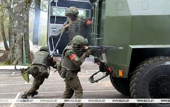 С гранатометчиками. В МВД Беларуси создали отряд спецназа для борьбы с диверсантами. Где?