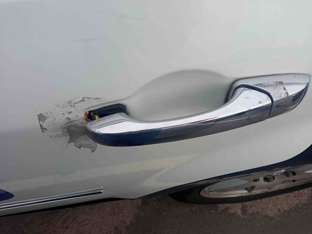 Chrysler 300C, служивший в МВД, продают в Беларуси. За сколько?