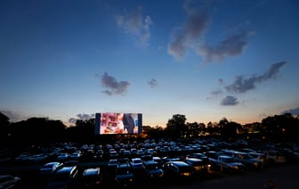 В Гродно завершается сезон автокино — какие фильмы покажут