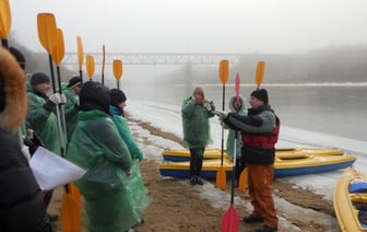 Зима не повод отказываться от любимого занятия — в Гродно запустили сплавы по Неману