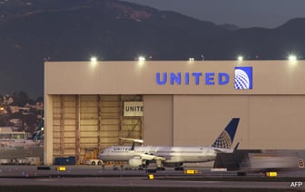 Колесо упало с самолета Boeing в Лос-Анджелесе, пострадавших нет