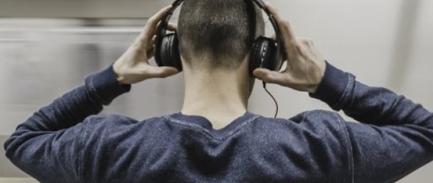 Белорусы, внимание: в этом метро запрещено слушать музыку без наушников