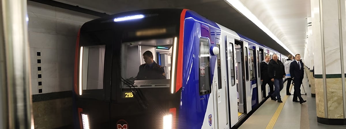 Минский метрополитен объявил набор сотрудников. Сколько пообещали платить?