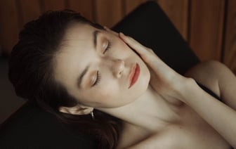 Дорого ли в Полоцке быть красивой? Читательницы рассказали, сколько денег тратят на заботу о внешности