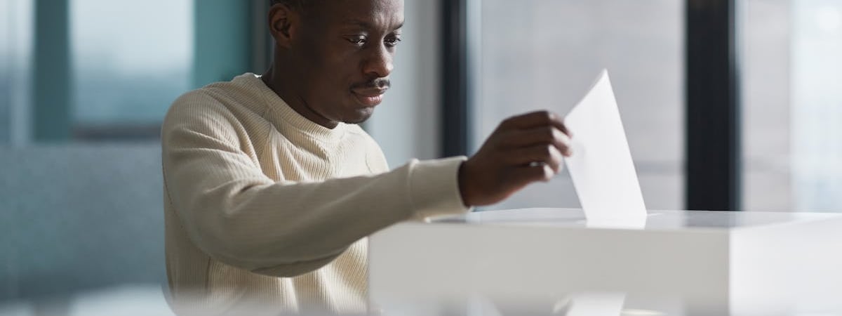 Путин оставляет Мишустина премьером