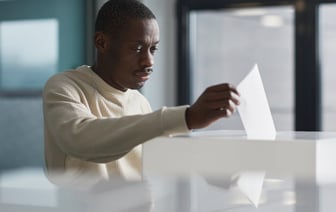 Путин оставляет Мишустина премьером