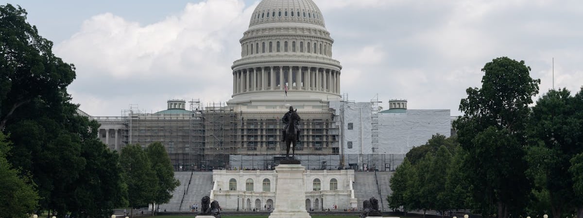 Oracle повысила прогноз выручки на 2026 финансовый год