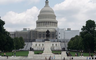 Oracle повысила прогноз выручки на 2026 финансовый год