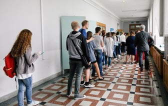«Польша для парня — билет в один конец на 10+ лет». Айтишники из Беларуси и Польши рассказали, куда поступают их дети
